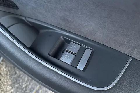 NX24TXU Audi A8 (O) Black Edition 50 TDI quattro 286 PS tiptronic Thumbnail #42