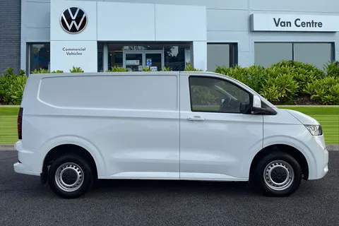 DG25EWU Volkswagen Transporter 2.0 TDI 150 Commerce Plus Van Thumbnail #3