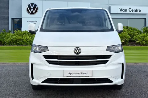 DG25EWU Volkswagen Transporter 2.0 TDI 150 Commerce Plus Van Thumbnail #5
