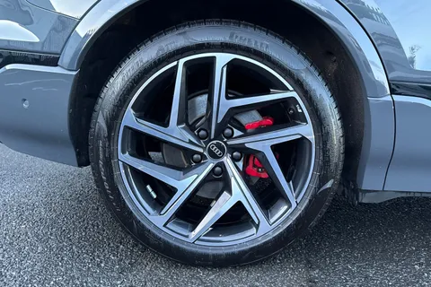 FP74AHY Audi Sq6 E-Tron SQ6 SUV Edition 1 e-tron  360,00 kW Thumbnail #13