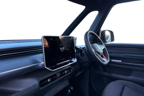 DF75PVK Volkswagen ID. Buzz GTX LWB 7 Seat 340 PS 79 kWh Pro Electric Automatic - Heat Pump Thumbnail #14