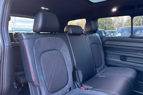 DF75PVK Volkswagen ID. Buzz GTX LWB 7 Seat 340 PS 79 kWh Pro Electric Automatic - Heat Pump Thumbnail #18