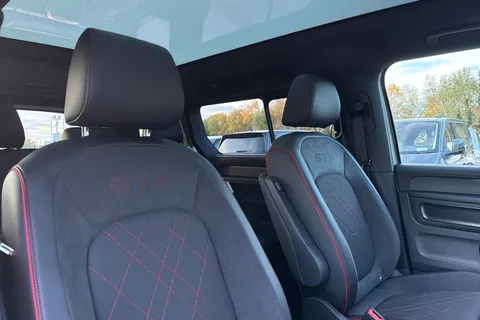 DF75PVK Volkswagen ID. Buzz GTX LWB 7 Seat 340 PS 79 kWh Pro Electric Automatic - Heat Pump Thumbnail #23