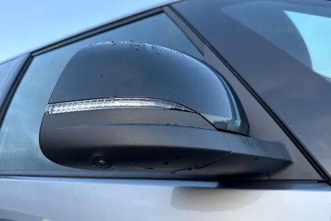 DF75PVK Volkswagen ID. Buzz GTX LWB 7 Seat 340 PS 79 kWh Pro Electric Automatic - Heat Pump Thumbnail #24