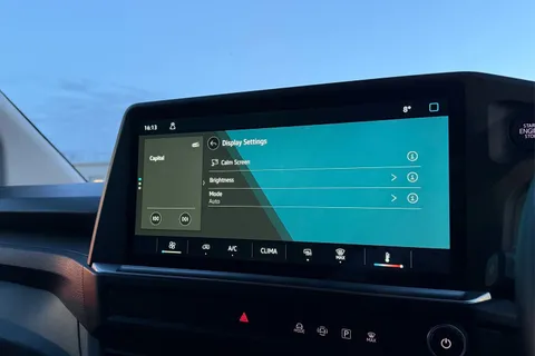 DG25EXT Volkswagen Transporter 2.0 TDI 150 Commerce Plus Van Thumbnail #53