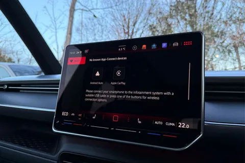 DF75PVK Volkswagen ID. Buzz GTX LWB 7 Seat 340 PS 79 kWh Pro Electric Automatic - Heat Pump Thumbnail #51