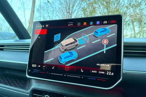 DF75PVK Volkswagen ID. Buzz GTX LWB 7 Seat 340 PS 79 kWh Pro Electric Automatic - Heat Pump Thumbnail #55