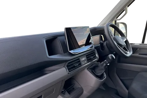 14 of 55 for VOLKSWAGEN CRAFTER 2.0 TDI 140PS Commerce High Roof Van