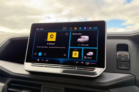 16 of 55 for VOLKSWAGEN CRAFTER 2.0 TDI 140PS Commerce High Roof Van