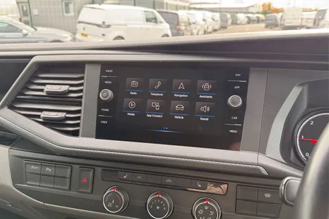 16 of 54 for VOLKSWAGEN TRANSPORTER 2.0 TDI 110 Highline Van