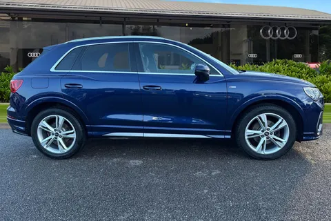 DF22LFG Audi Q3 S line 35 TFSI  150 PS 6-speed Thumbnail #4