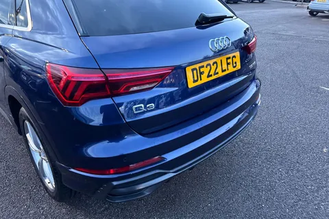 DF22LFG Audi Q3 S line 35 TFSI  150 PS 6-speed Thumbnail #9