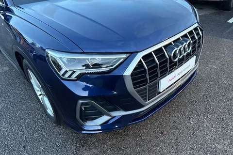 DF22LFG Audi Q3 S line 35 TFSI  150 PS 6-speed Thumbnail #10