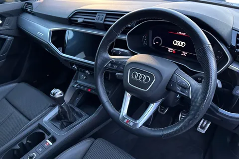 DF22LFG Audi Q3 S line 35 TFSI  150 PS 6-speed Thumbnail #19