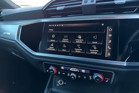 DF22LFG Audi Q3 S line 35 TFSI  150 PS 6-speed Thumbnail #48