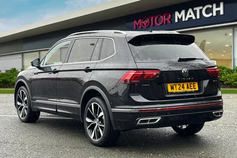 MT24AEE Volkswagen Tiguan Allspace 2.0 TSI R-Line DSG 4Motion Euro 6 (s/s) 5dr Thumbnail #3