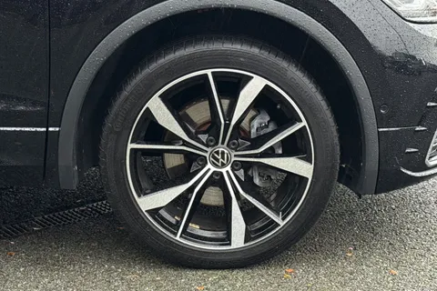 MT24AEE Volkswagen Tiguan Allspace 2.0 TSI R-Line DSG 4Motion Euro 6 (s/s) 5dr Thumbnail #11