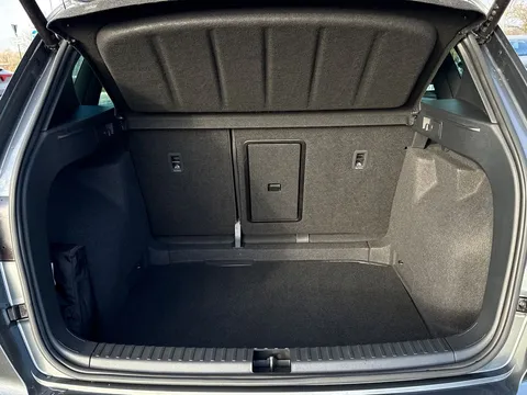 KM25AUO CUPRA Ateca 2.0 TSI VZ3 5dr DSG 4Drive **PANORAMIC SUNROOF** Thumbnail #10