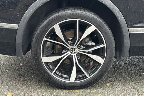 MT24AEE Volkswagen Tiguan Allspace 2.0 TSI R-Line DSG 4Motion Euro 6 (s/s) 5dr Thumbnail #12