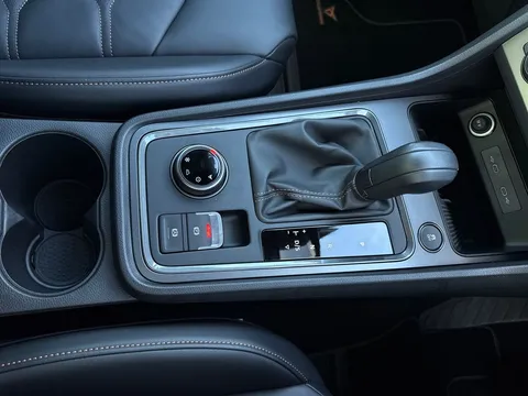 KM25AUO CUPRA Ateca 2.0 TSI VZ3 5dr DSG 4Drive **PANORAMIC SUNROOF** Thumbnail #20