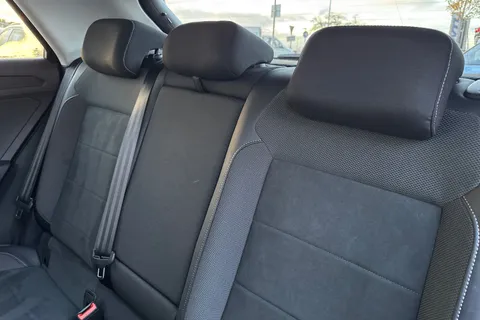 GK74CZF Volkswagen T-Roc 1.5 TSI Style 5dr DSG Thumbnail #20