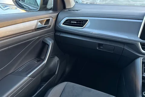 GK74CZF Volkswagen T-Roc 1.5 TSI Style 5dr DSG Thumbnail #21