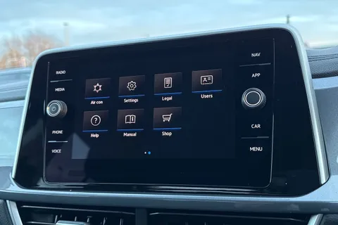 GK74CZF Volkswagen T-Roc 1.5 TSI Style 5dr DSG Thumbnail #44