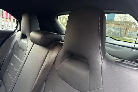 KE22OVK Mercedes-Benz A Class 1.3 A200 AMG Line Edition (Executive) 7G-DCT Euro 6 (s/s) 5dr Thumbnail #19