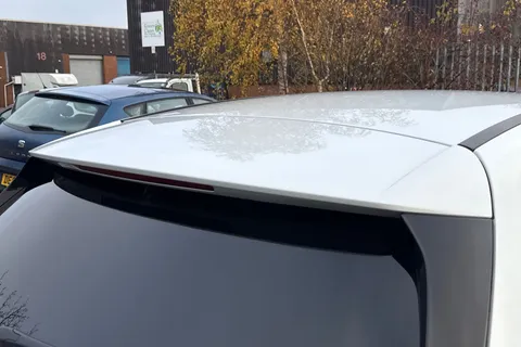 KE22OVK Mercedes-Benz A Class 1.3 A200 AMG Line Edition (Executive) 7G-DCT Euro 6 (s/s) 5dr Thumbnail #26