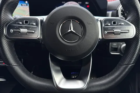 KE22OVK Mercedes-Benz A Class 1.3 A200 AMG Line Edition (Executive) 7G-DCT Euro 6 (s/s) 5dr Thumbnail #34