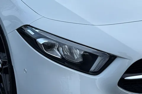 KE22OVK Mercedes-Benz A Class 1.3 A200 AMG Line Edition (Executive) 7G-DCT Euro 6 (s/s) 5dr Thumbnail #40