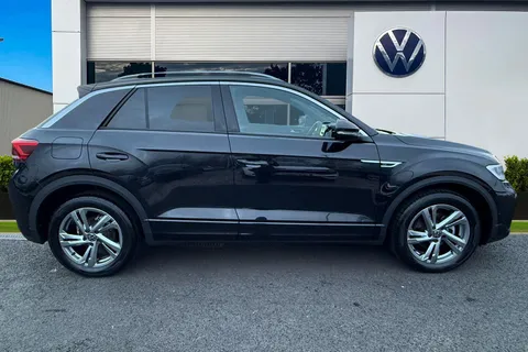 KN25MLY Volkswagen T-Roc 1.5 TSI R-Line 5dr DSG **REAR VIEW CAMERA** Thumbnail #4