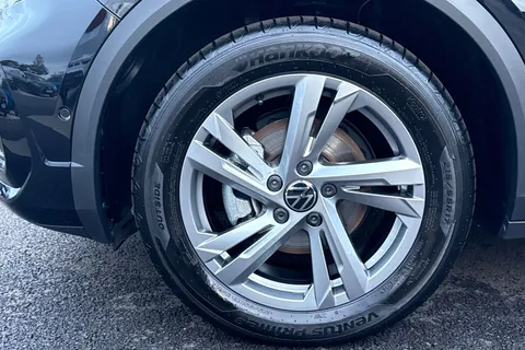 KN25MLY Volkswagen T-Roc 1.5 TSI R-Line 5dr DSG **REAR VIEW CAMERA** Thumbnail #23