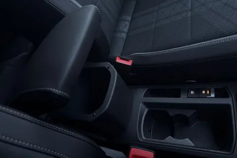 KN25MLY Volkswagen T-Roc 1.5 TSI R-Line 5dr DSG **REAR VIEW CAMERA** Thumbnail #42