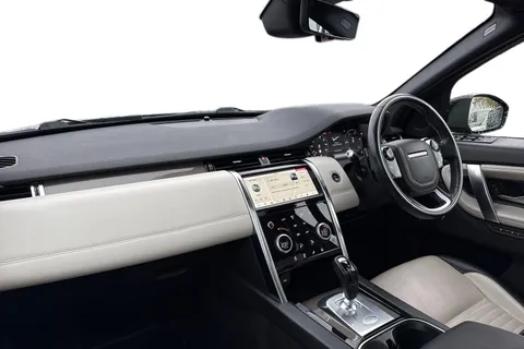 14 of 60 for Land Rover Discovery Sport 2.0 D180 MHEV R-Dynamic HSE Auto 4WD Euro 6 (s/s) 5dr