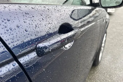 28 of 60 for Land Rover Discovery Sport 2.0 D180 MHEV R-Dynamic HSE Auto 4WD Euro 6 (s/s) 5dr