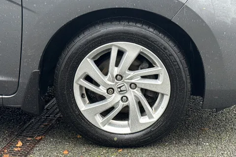 11 of 48 for HONDA JAZZ 1.3 SE 5dr CVT