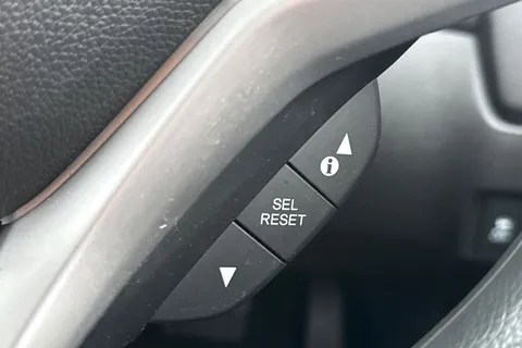 37 of 48 for HONDA JAZZ 1.3 SE 5dr CVT