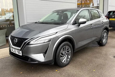 DL22YBO Nissan Qashqai 1.3 DiG-T MH Acenta Premium 5dr Thumbnail #35