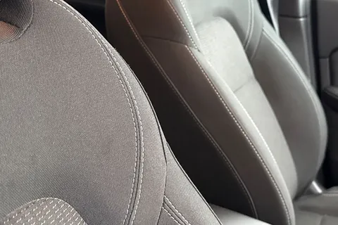 DL22YBO Nissan Qashqai 1.3 DiG-T MH Acenta Premium 5dr Thumbnail #39