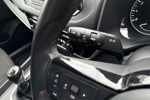 DL22YBO Nissan Qashqai 1.3 DiG-T MH Acenta Premium 5dr Thumbnail #52