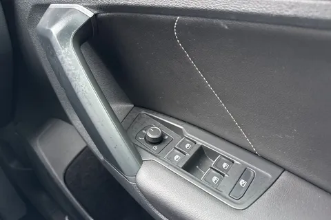 VO24YZZ Volkswagen Tiguan 1.5 TSI 150 R-Line 5dr DSG ⭐Rear view camera⭐ Thumbnail #18