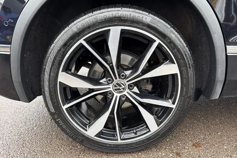 VO24YZZ Volkswagen Tiguan 1.5 TSI 150 R-Line 5dr DSG ⭐Rear view camera⭐ Thumbnail #24