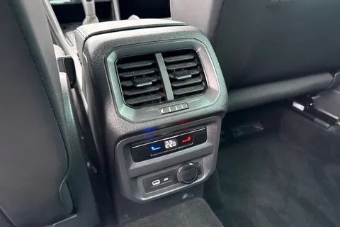 VO24YZZ Volkswagen Tiguan 1.5 TSI 150 R-Line 5dr DSG ⭐Rear view camera⭐ Thumbnail #37