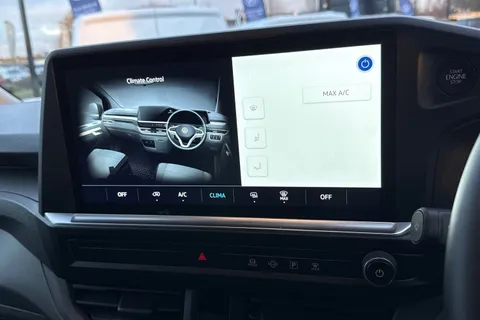 MF75FVC Volkswagen Transporter 2.0 TDI 150 Commerce Plus Van Thumbnail #18