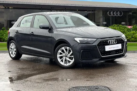 DG23BYK Audi A1 Sport 25 TFSI 95 PS 5-speed Thumbnail #2