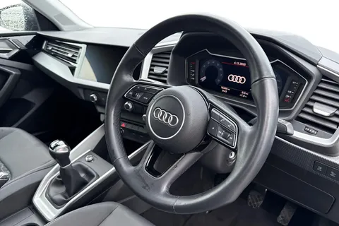 DG23BYK Audi A1 Sport 25 TFSI 95 PS 5-speed Thumbnail #9