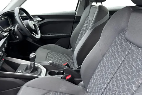 DG23BYK Audi A1 Sport 25 TFSI 95 PS 5-speed Thumbnail #12