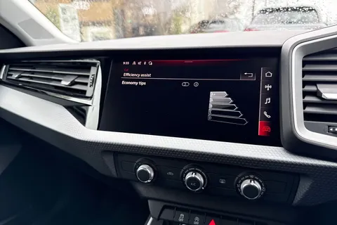 DG23BYK Audi A1 Sport 25 TFSI 95 PS 5-speed Thumbnail #40