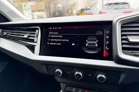 DG23BYK Audi A1 Sport 25 TFSI 95 PS 5-speed Thumbnail #43